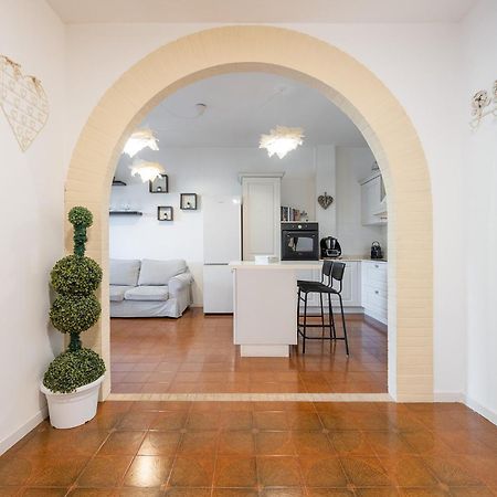 Adelsa'S Home Cagliari Extérieur photo